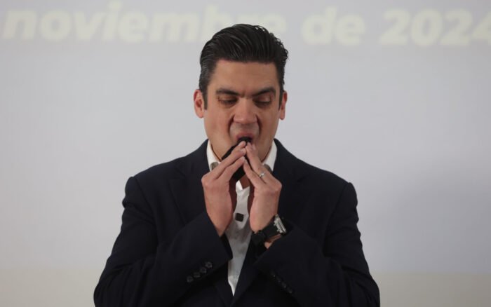 ‘Que hagan su conferencia’, responde Sheinbaum al PAN por réplica en mañanera