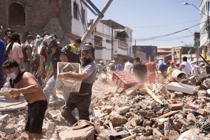 Sismo en Colombia recuerda a México la importancia de normas y supervisión: especialista