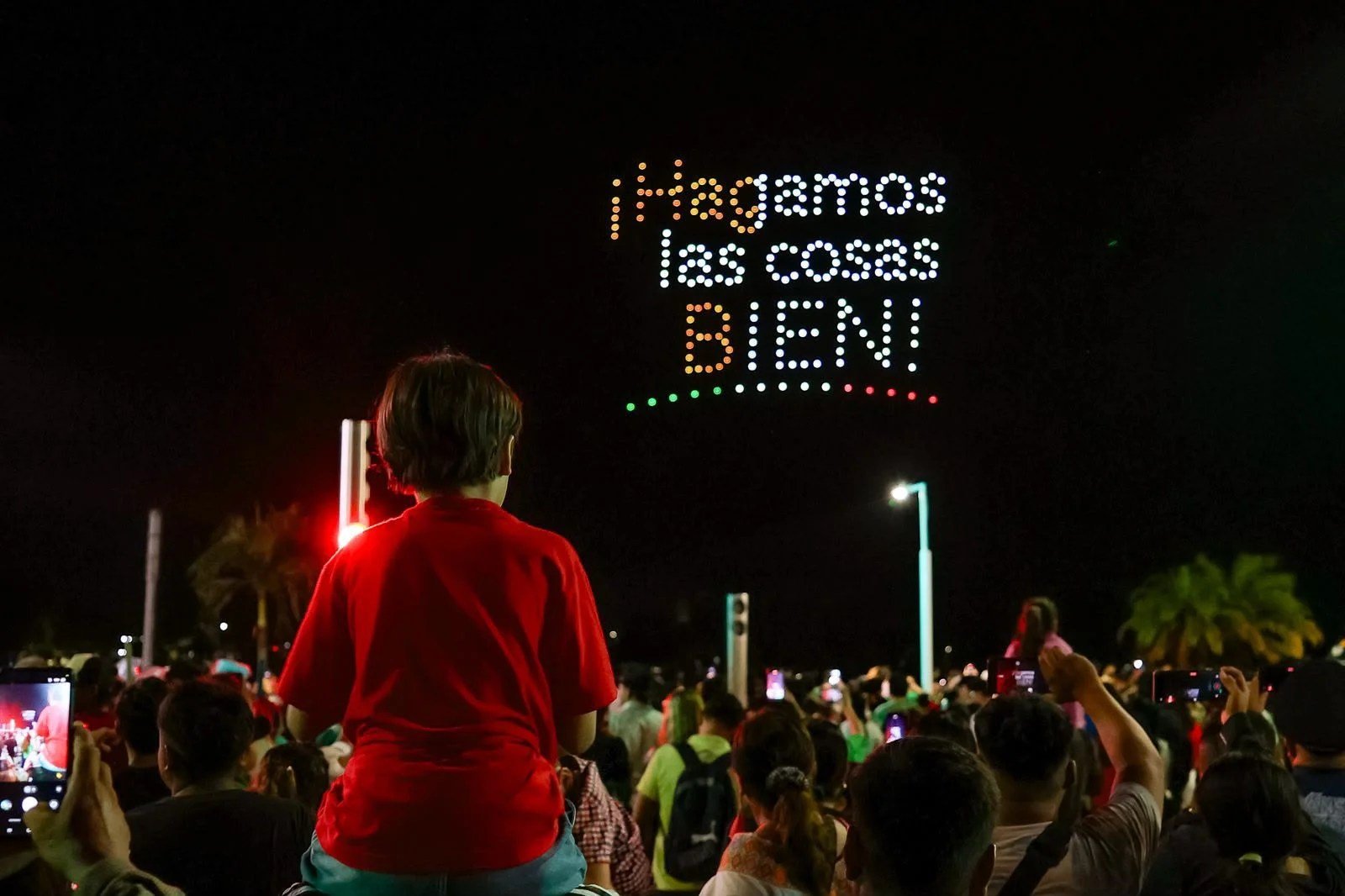 TUXPAN BRILLÓ COMO NUNCA EN NOCHE HISTÓRICA DEL GRITO DE INDEPENDENCIA