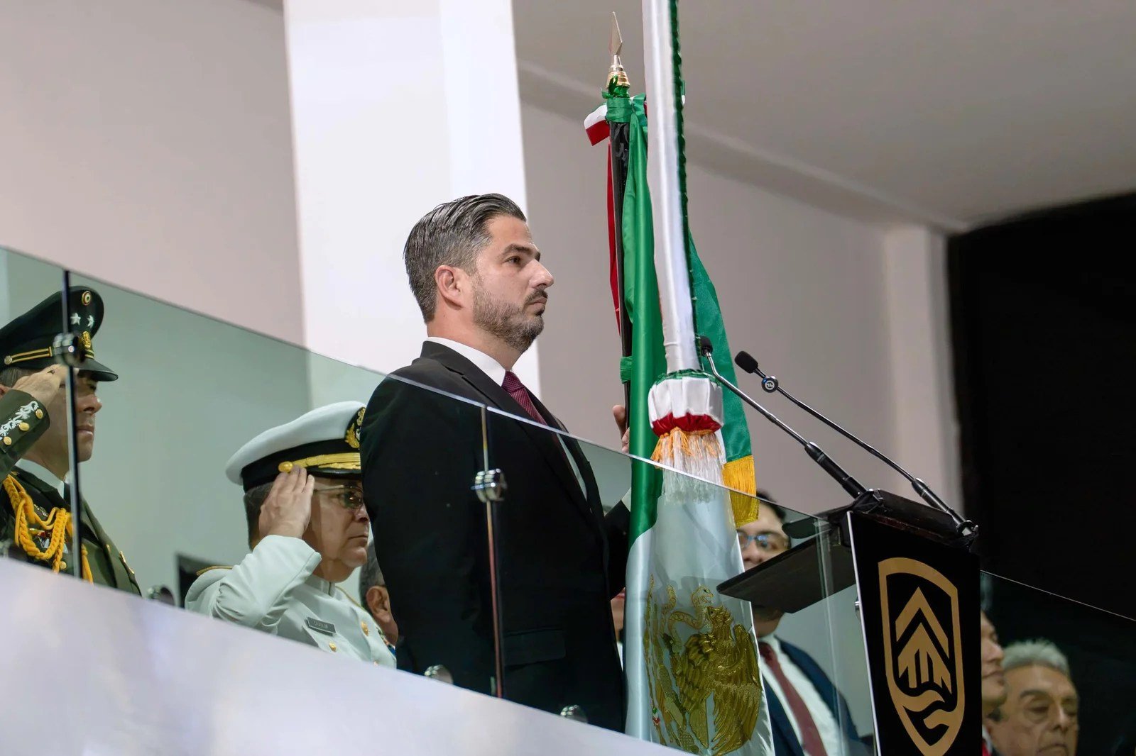 TUXPAN BRILLÓ COMO NUNCA EN NOCHE HISTÓRICA DEL GRITO DE INDEPENDENCIA