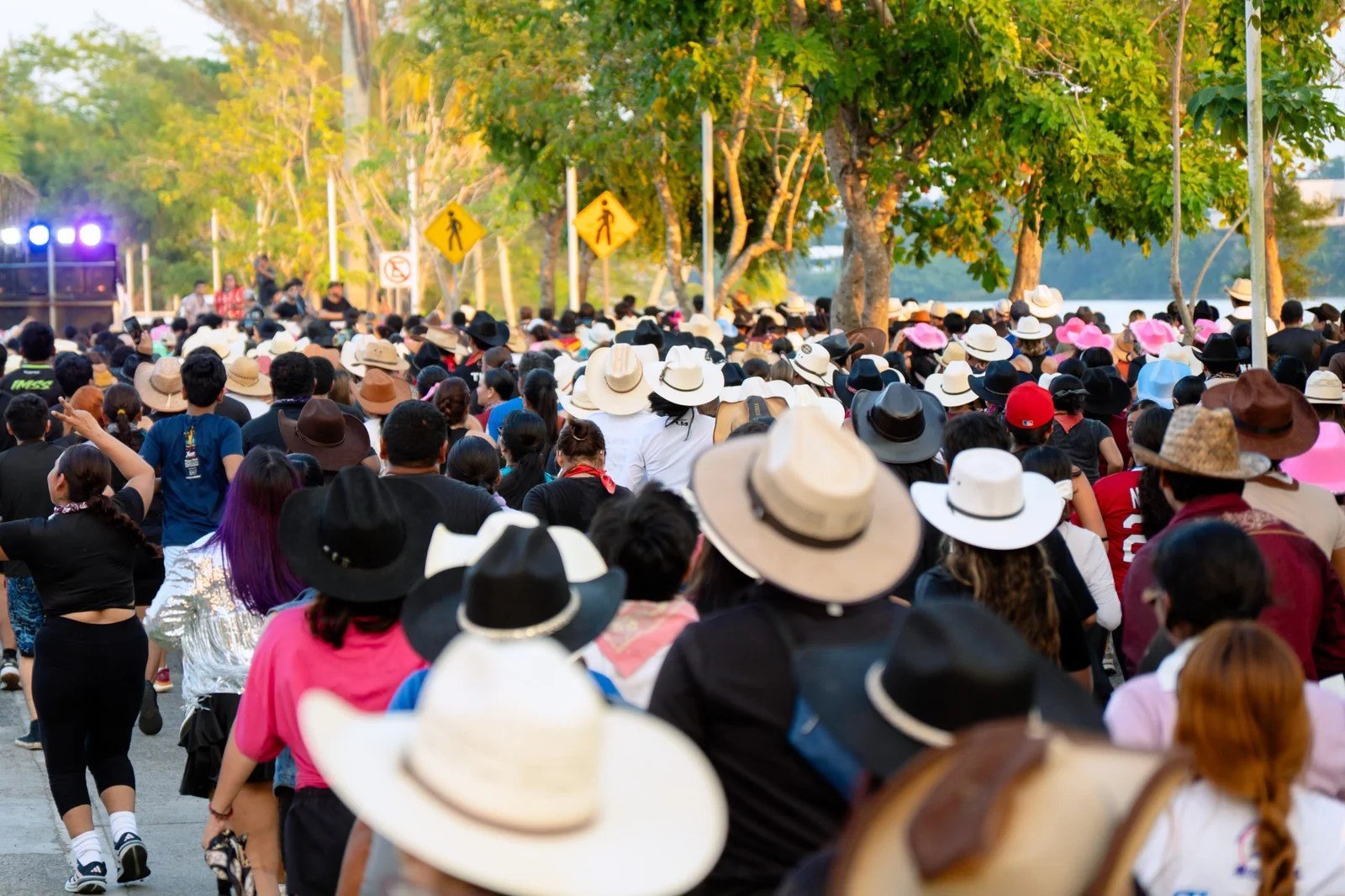 Más de 2 mil personas hacen historia en la primera edición del Vaque Run Tuxpan 2026