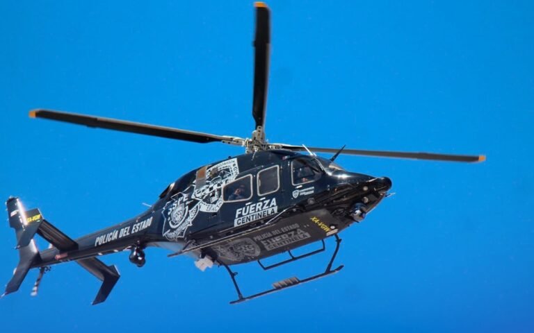 Atacan helicóptero de la policía en Chihuahua