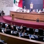 Congreso de Oaxaca aprueba desaparición de poderes en Juchitán