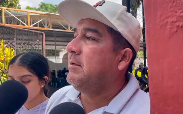 Padre de Christian Shamed pide no criminalizar a estudiantes asesinados en Morelos