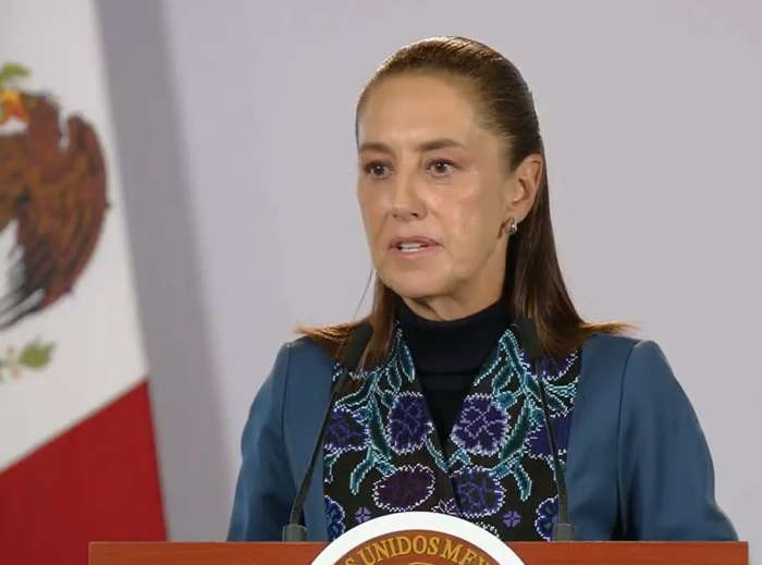 Sheinbaum cuestiona a diputados que rechazaron nacionalidad única para gobernantes