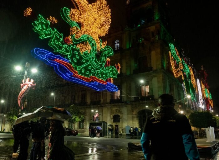 SSC despliega operativo de Fiestas Patrias en CDMX; habrá vigilancia en Zócalo, Metro y 16 alcaldías