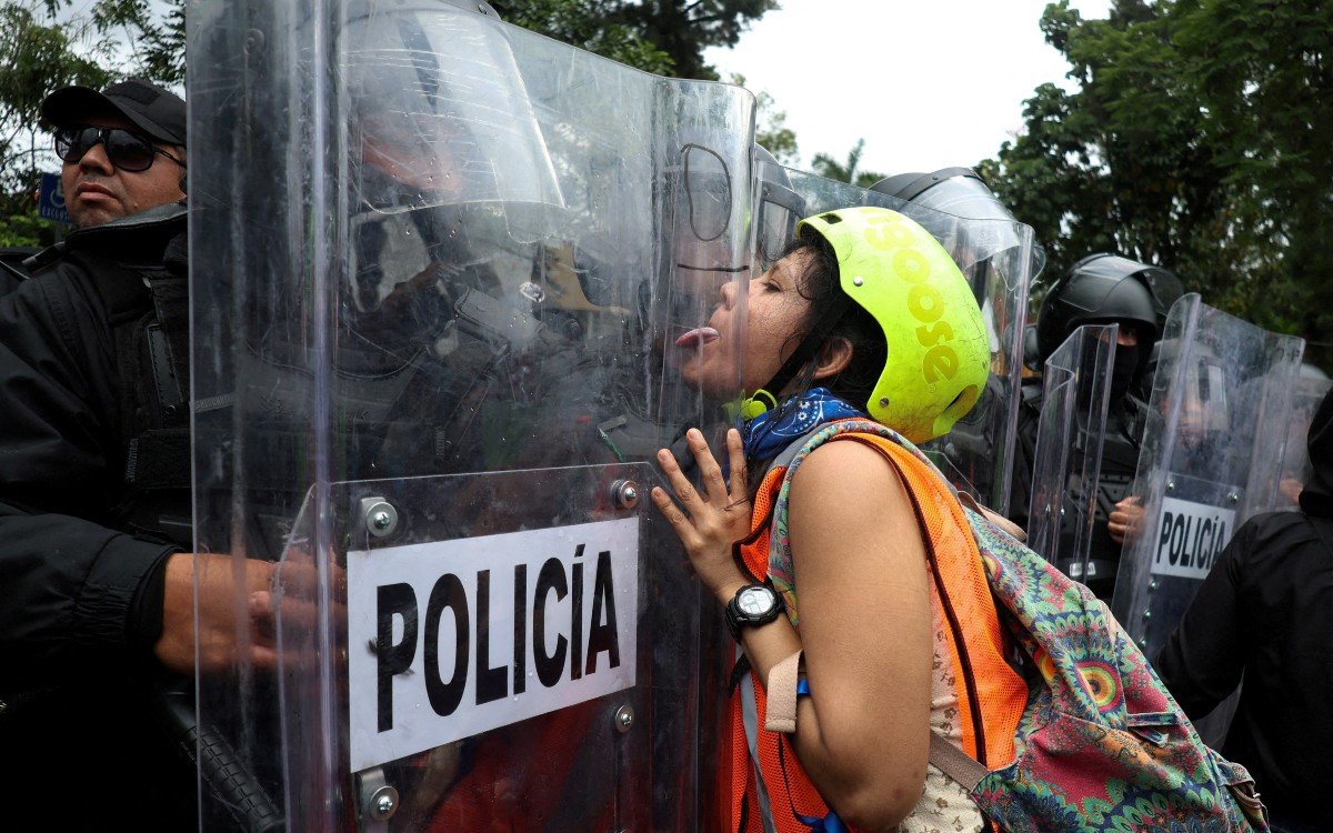 Amnistía Internacional condena represión a manifestantes en Jalisco