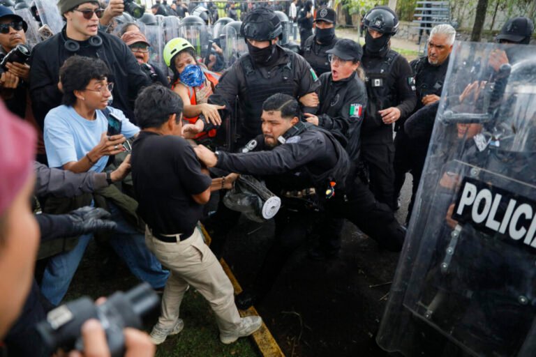 Amnistía Internacional exige investigar uso de fuerza contra manifestantes en Jalisco