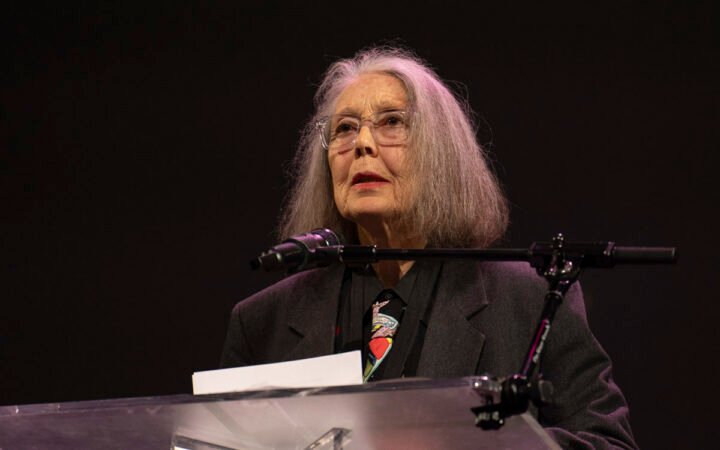 Aristegui en Vivo: Tribunal Electoral invalida boletas planchadas; Anne Carson gana el Nobel de Literatura (08/10/2026)