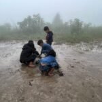 Cien niños sin clases desde 2024 en la comunidad de Chenalhó, Chiapas, donde denuncian que grupo armado obliga a menores a consumir droga