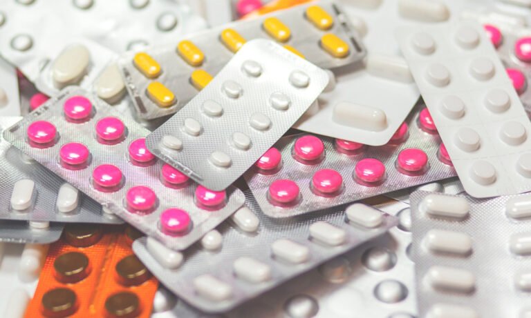 Coparmex exige transparentar cuotas del IMSS ante falta de medicinas
