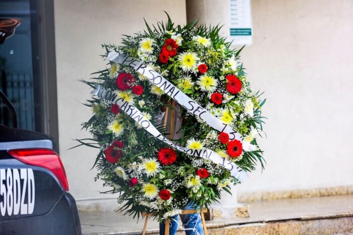 Dan último adiós a Nery Narváez, subdirectora de secundaria asesinada en Torreón