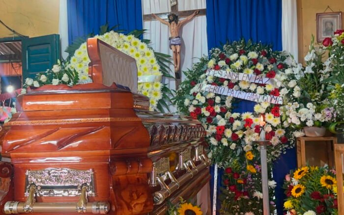 Despiden a Alberto Patishtán, maestro tsotsil que desafió al Poder Judicial | Crónica de Ángeles Mariscal