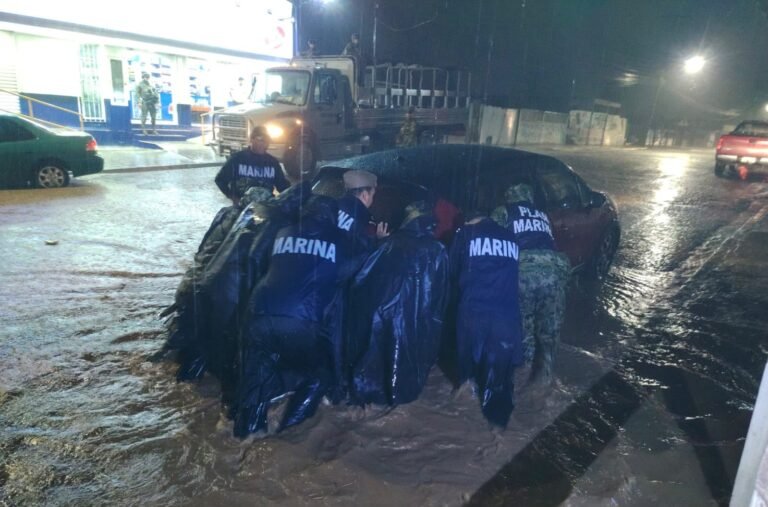 Huracán Simón deja un muerto en Guerrero y saldo blanco en tres estados