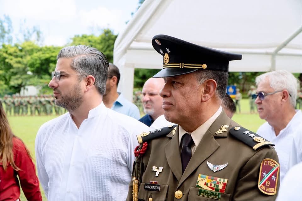 Rocio Nahle y Daniel Cortina en gira de trabajo por Tuxpan