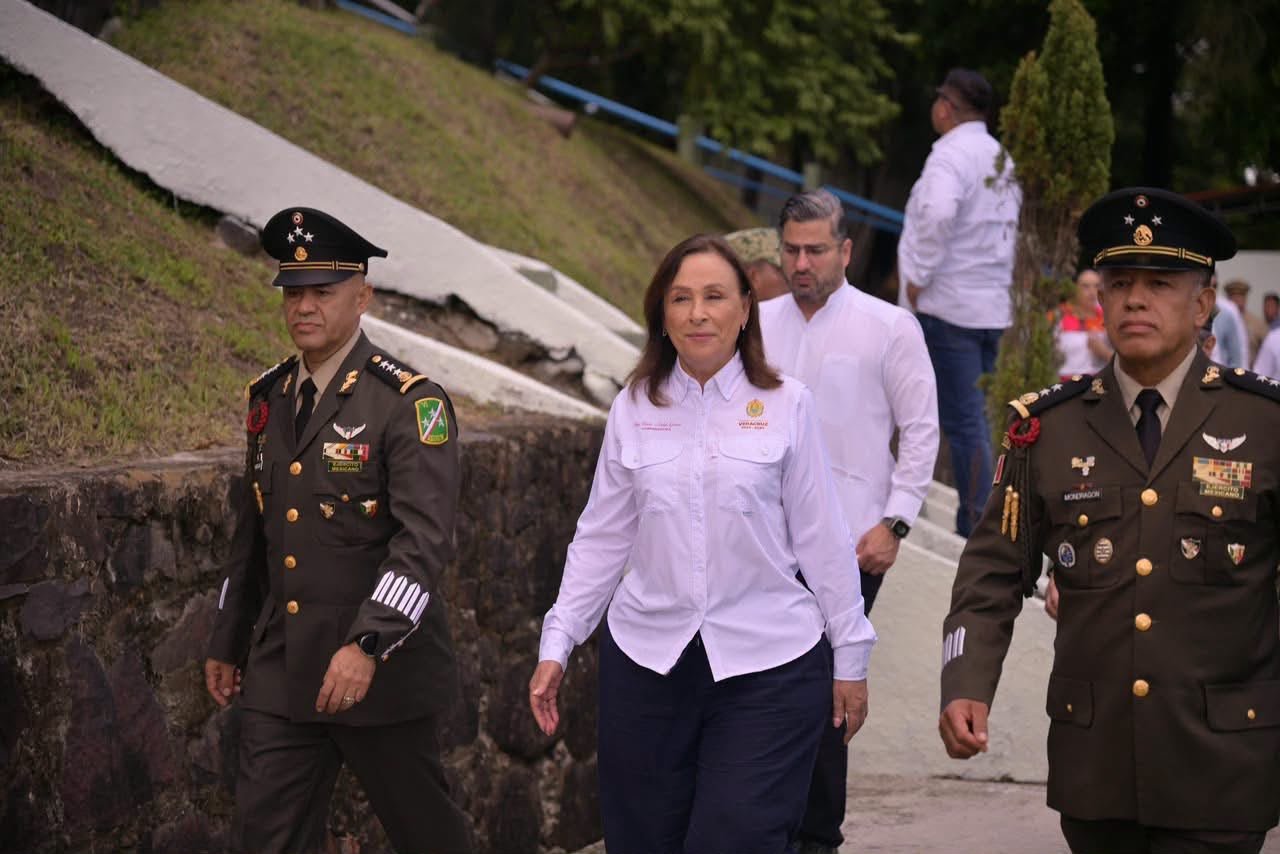 Rocio Nahle y Daniel Cortina en gira de trabajo por Tuxpan