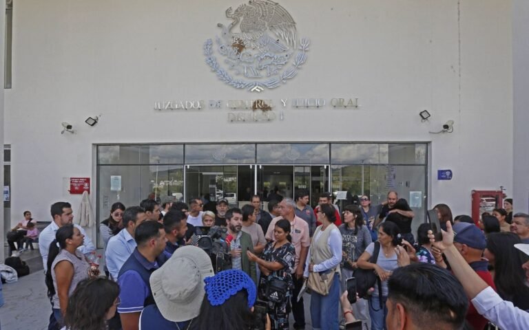 Lemus reconoce ‘graves errores’ e informa liberación de manifestantes detenidos