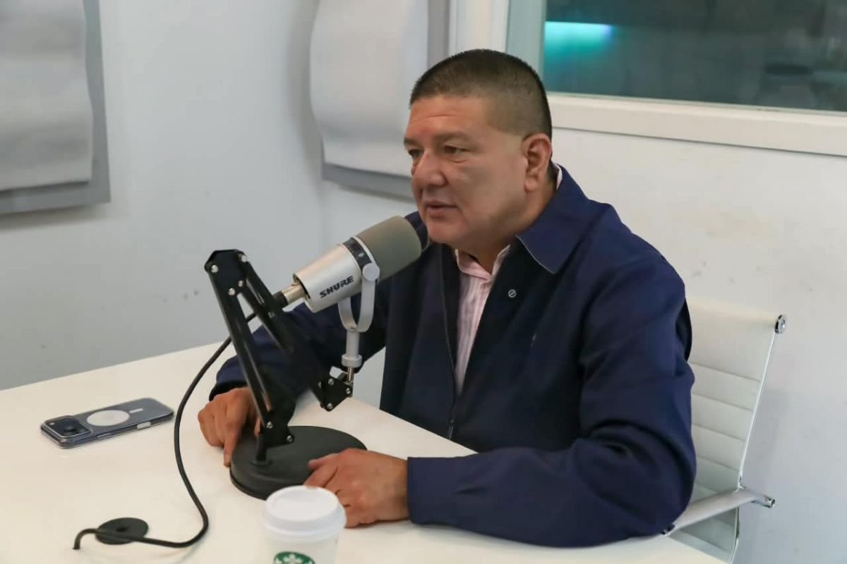 Sheinbaum niega embajada para Maru Campos por procesar a Jáuregui