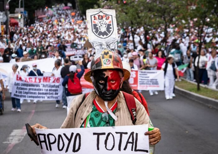 Trabajadores denuncian boletas sin folio para la consulta salarial del IMSS