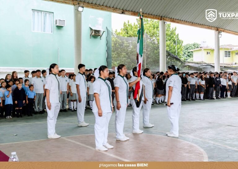 tuxpan-acto-civico-conalep-165-santiago-de-la-pena-2026-10-26-origen
