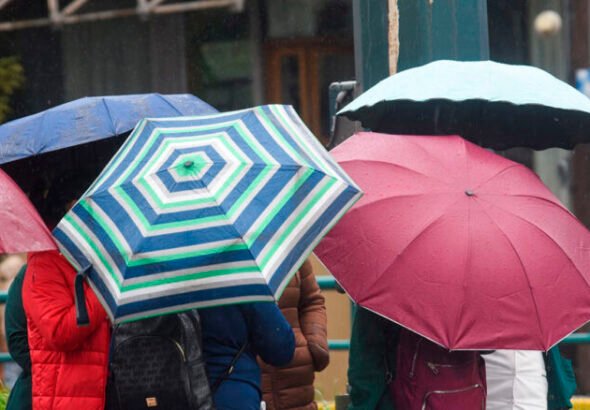 ‘Vance’ se debilita gradualmente y mantiene lluvias muy fuertes en cuatro estados: SMN